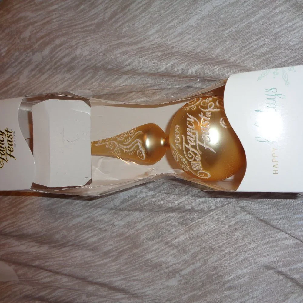 2009 Fancy Feast Collectible Christmas Tree Topper